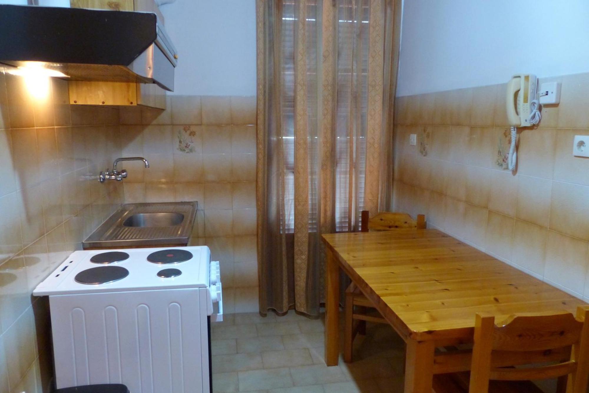 Circe Pansion Apartment Lixouri Ngoại thất bức ảnh